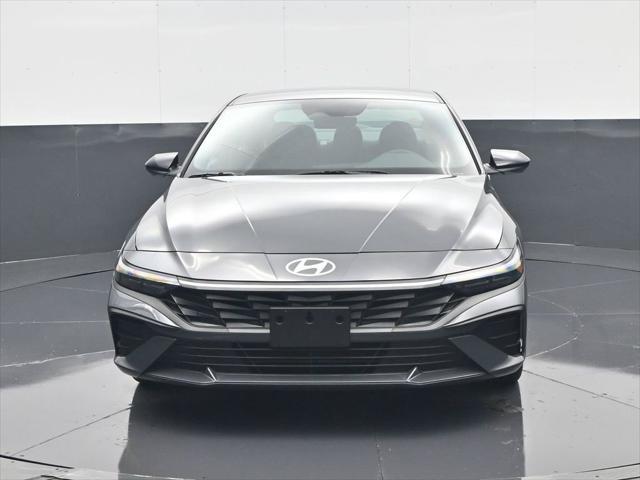 2026 Hyundai Elantra - $23,396