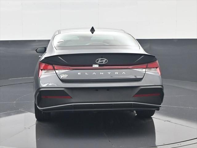 2026 Hyundai Elantra - $23,396