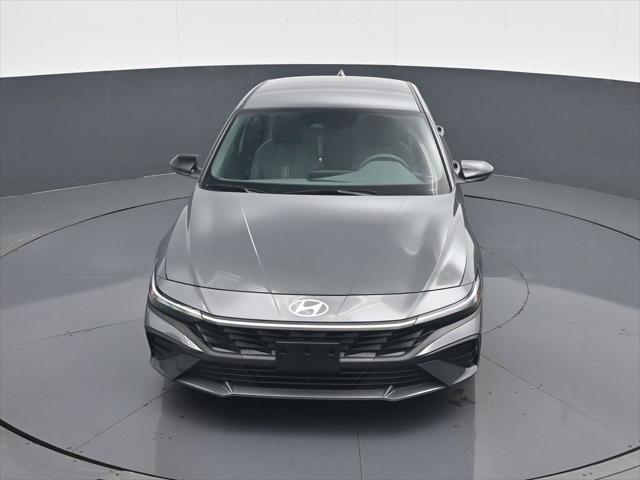 2026 Hyundai Elantra - $23,396