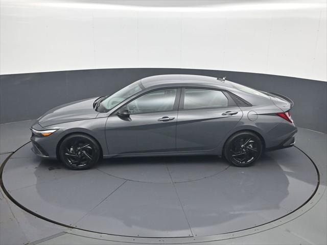 2026 Hyundai Elantra - $23,396