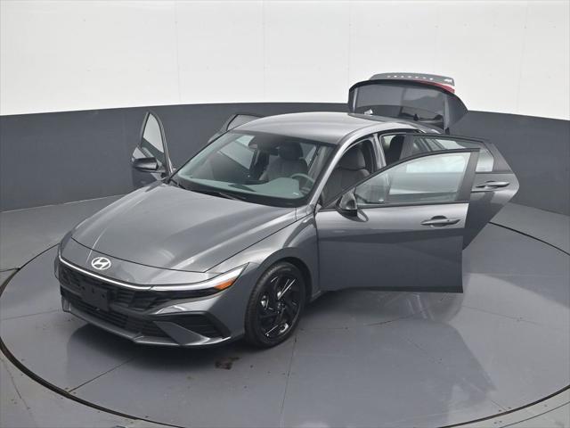 2026 Hyundai Elantra - $23,396