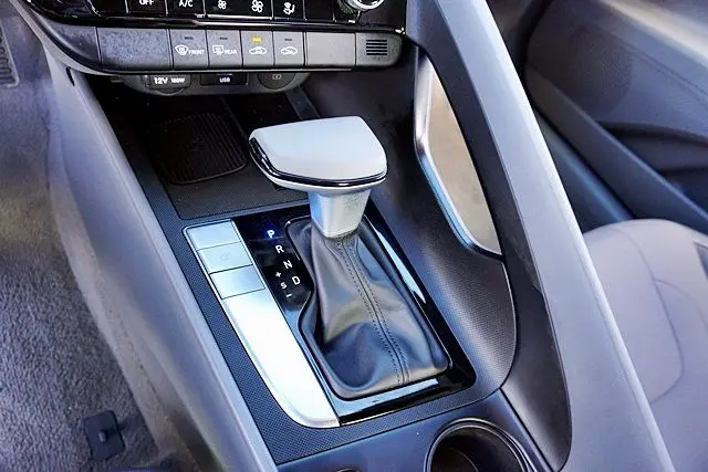 2026 Hyundai Elantra - $21,744