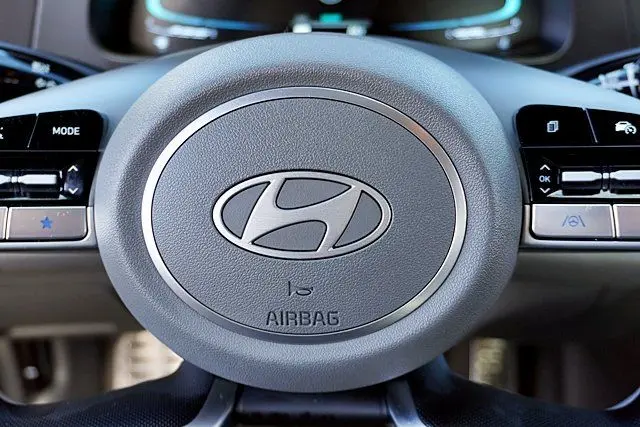2026 Hyundai Elantra - $21,744