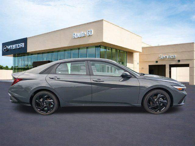 2026 Hyundai Elantra - $23,346