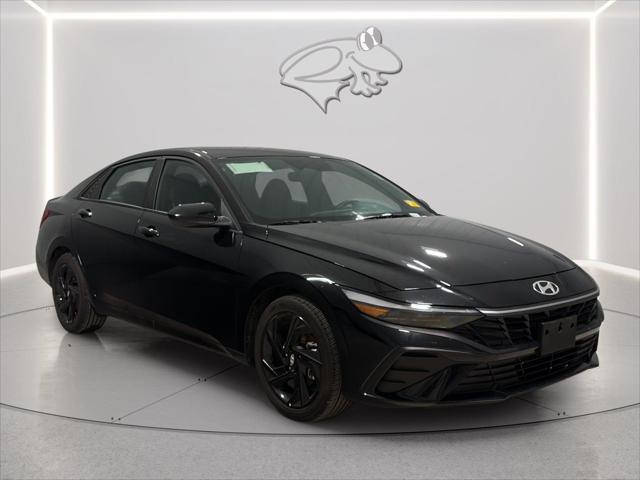 2026 Hyundai Elantra - $22,700