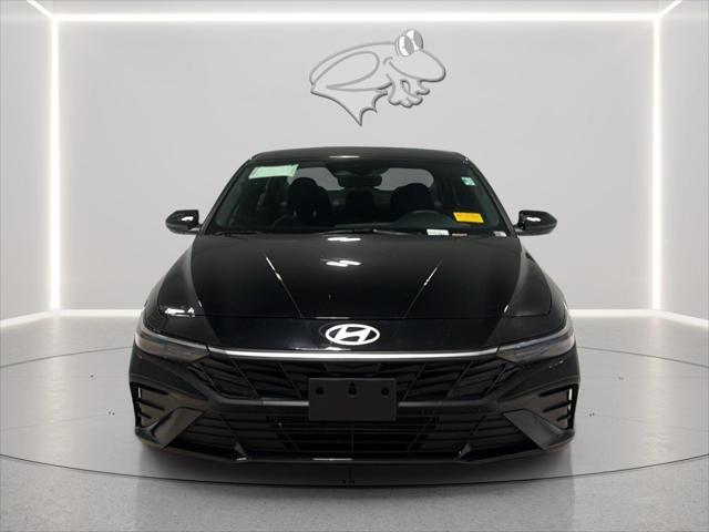 2026 Hyundai Elantra - $22,700