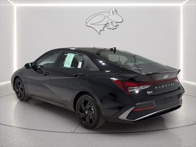 2026 Hyundai Elantra - $22,600