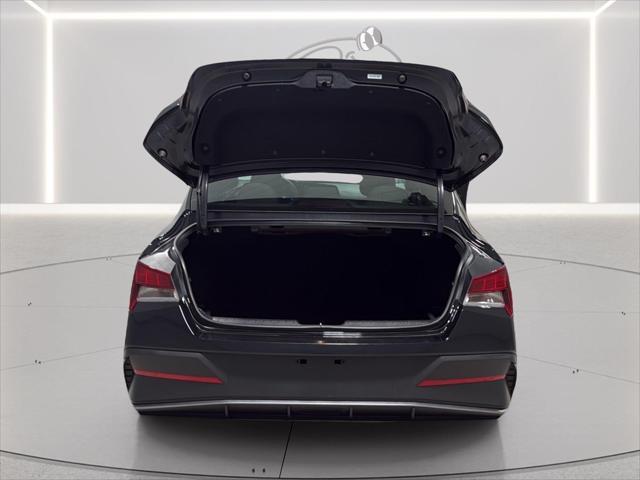2026 Hyundai Elantra - $22,600