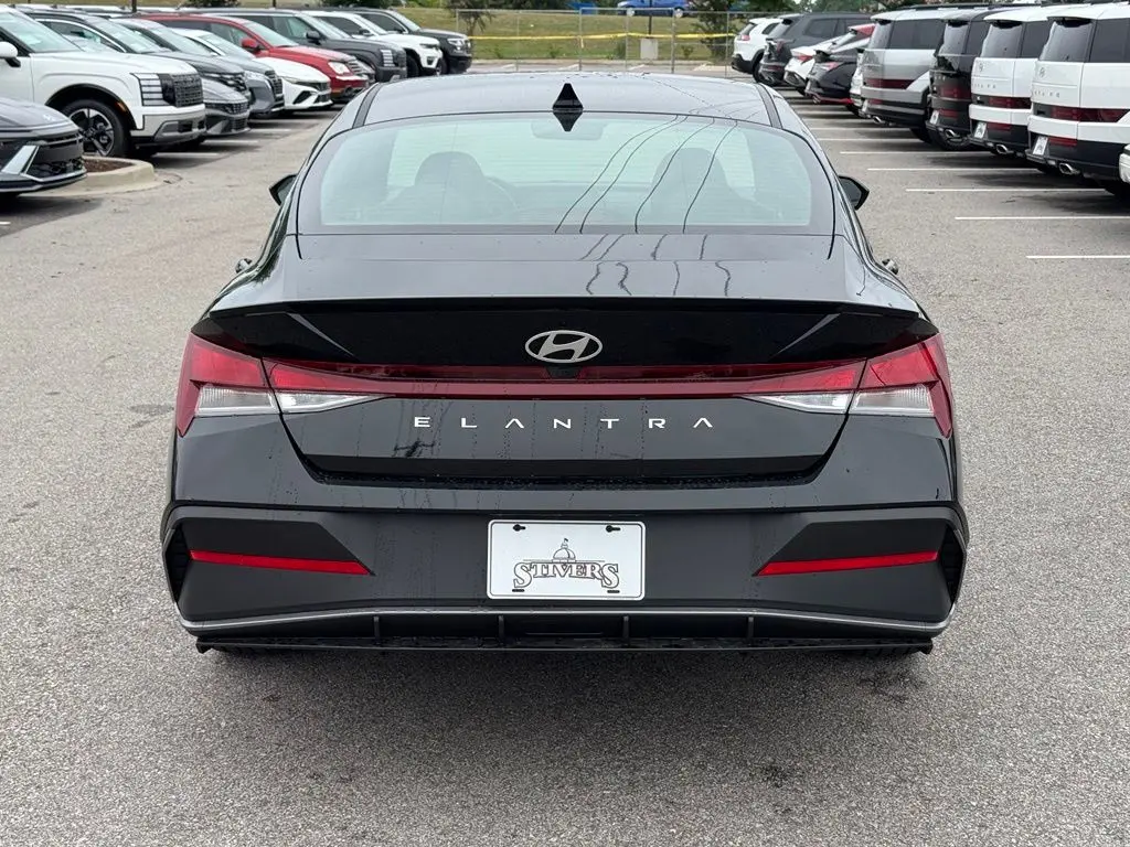 2026 Hyundai Elantra - $24,268