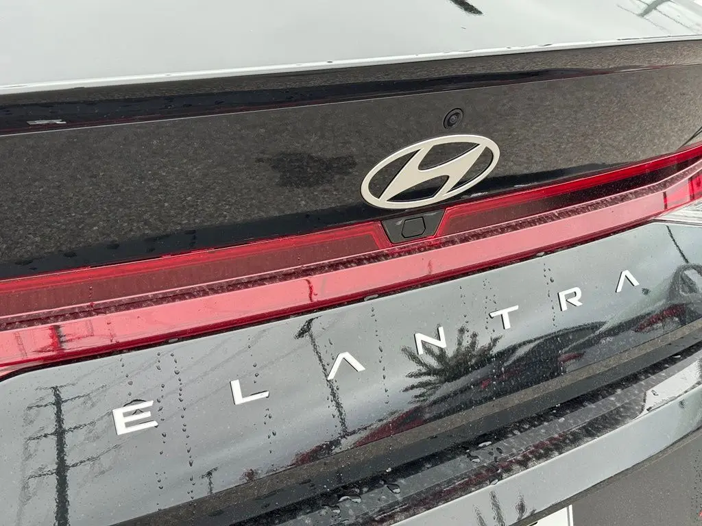 2026 Hyundai Elantra - $24,268