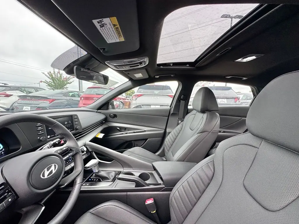 2026 Hyundai Elantra - $24,268