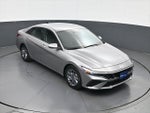 2024 Elantra Thumbnail 15