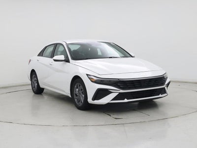 2024 Hyundai Elantra SEL 4DR Sedan