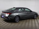 2024 Elantra Thumbnail 9