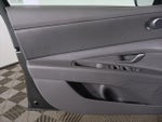 2024 Elantra Thumbnail 19