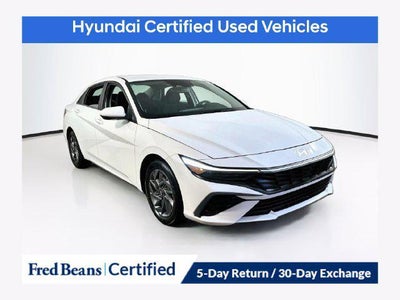 2024 Hyundai Elantra SEL 4DR Sedan