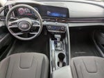 2024 Elantra Thumbnail 14