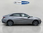 2024 Elantra Thumbnail 9