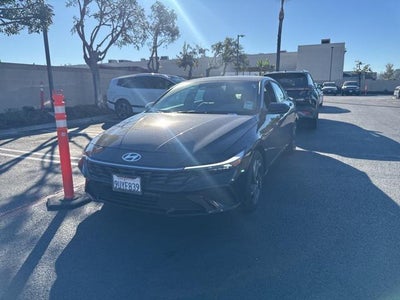 2025 Hyundai Elantra SEL Sport 4DR Sedan