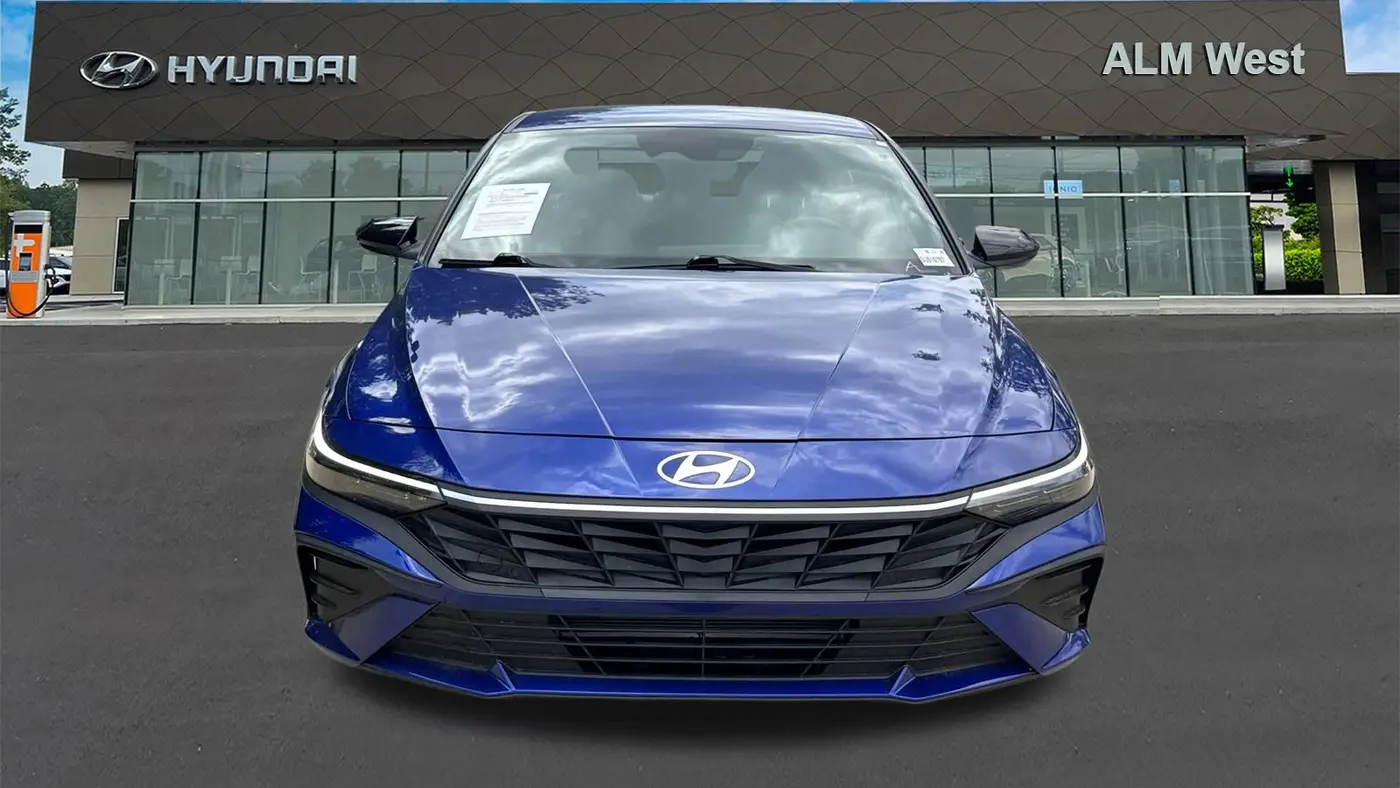 2025 Hyundai ELANTRA SEL Sport