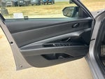 2025 Elantra Thumbnail 12