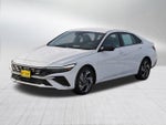 2025 Elantra Thumbnail 3
