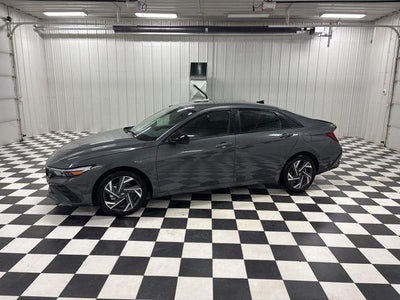 2025 Hyundai Elantra SEL Sport 4DR Sedan