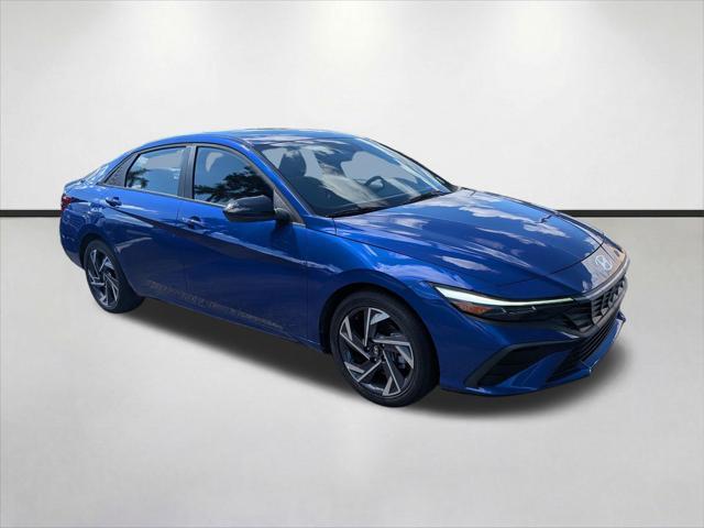2025 Hyundai Elantra - $19,922