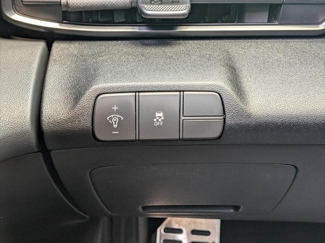 2025 Hyundai Elantra - $19,922