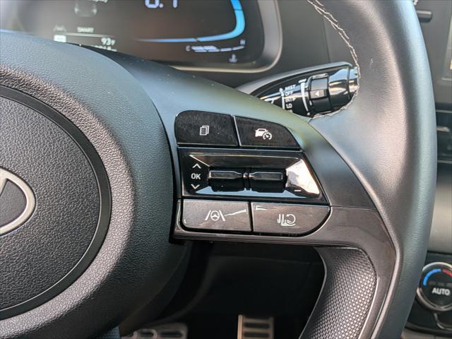 2025 Hyundai Elantra - $19,922