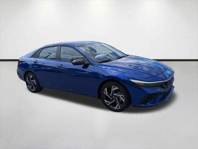 2025 Hyundai Elantra SEL Sport 4DR Sedan