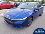 2025 Elantra Thumbnail 1