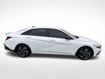 2025 Elantra Thumbnail 6