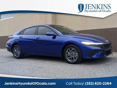 2025 Hyundai Elantra SEL Sport 4DR Sedan