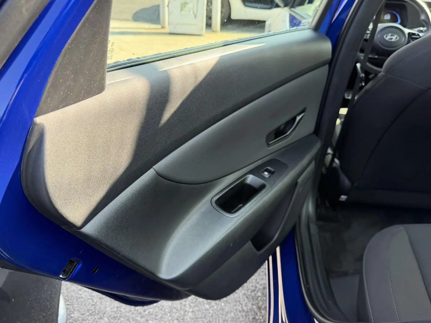 2025 Hyundai Elantra - $20,348