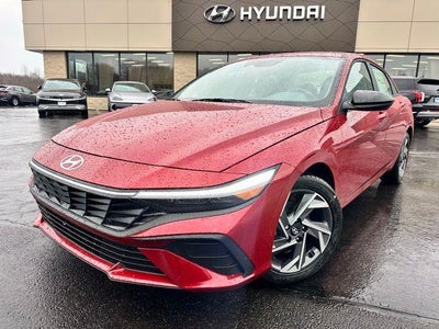 2025 Hyundai Elantra SEL Sport 4DR Sedan