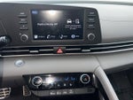 2025 Elantra Thumbnail 11