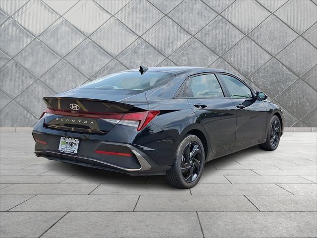 2026 Hyundai Elantra - $19,536