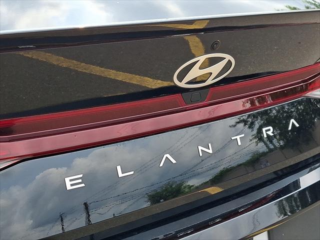 2026 Hyundai Elantra - $19,536