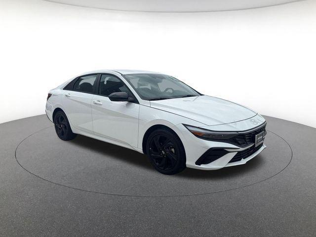 2026 Hyundai Elantra - $22,300