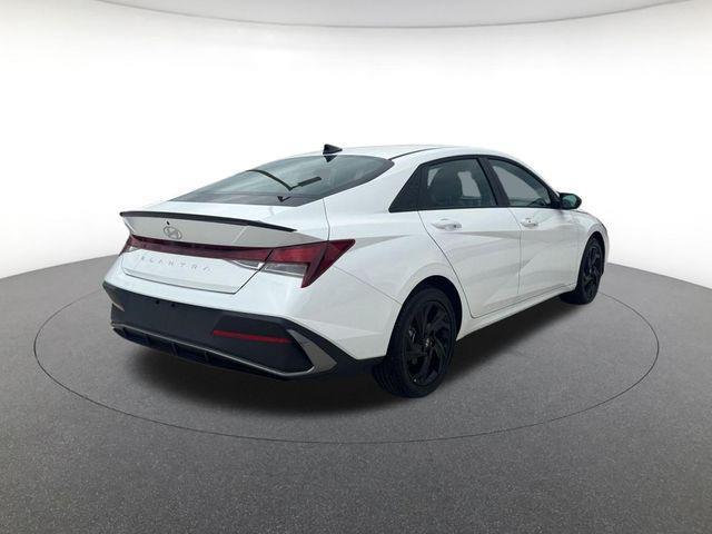 2026 Hyundai Elantra - $22,300