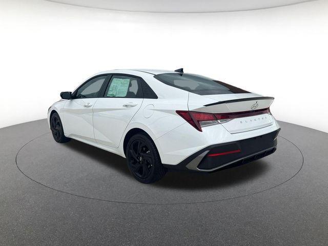 2026 Hyundai Elantra - $22,300