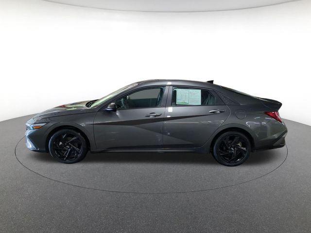 2026 Hyundai Elantra - $22,300