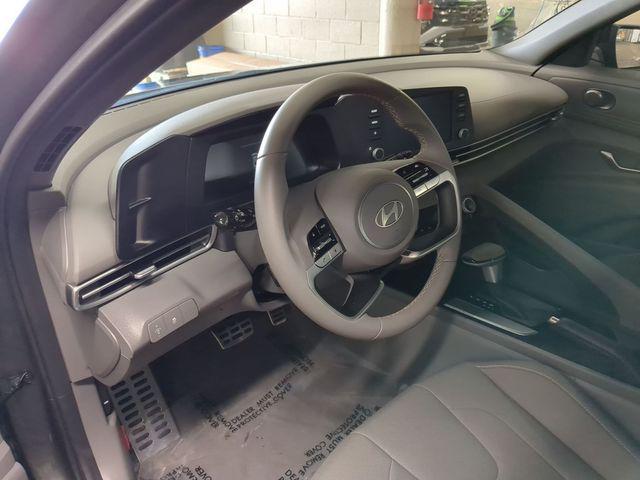 2026 Hyundai Elantra - $22,300