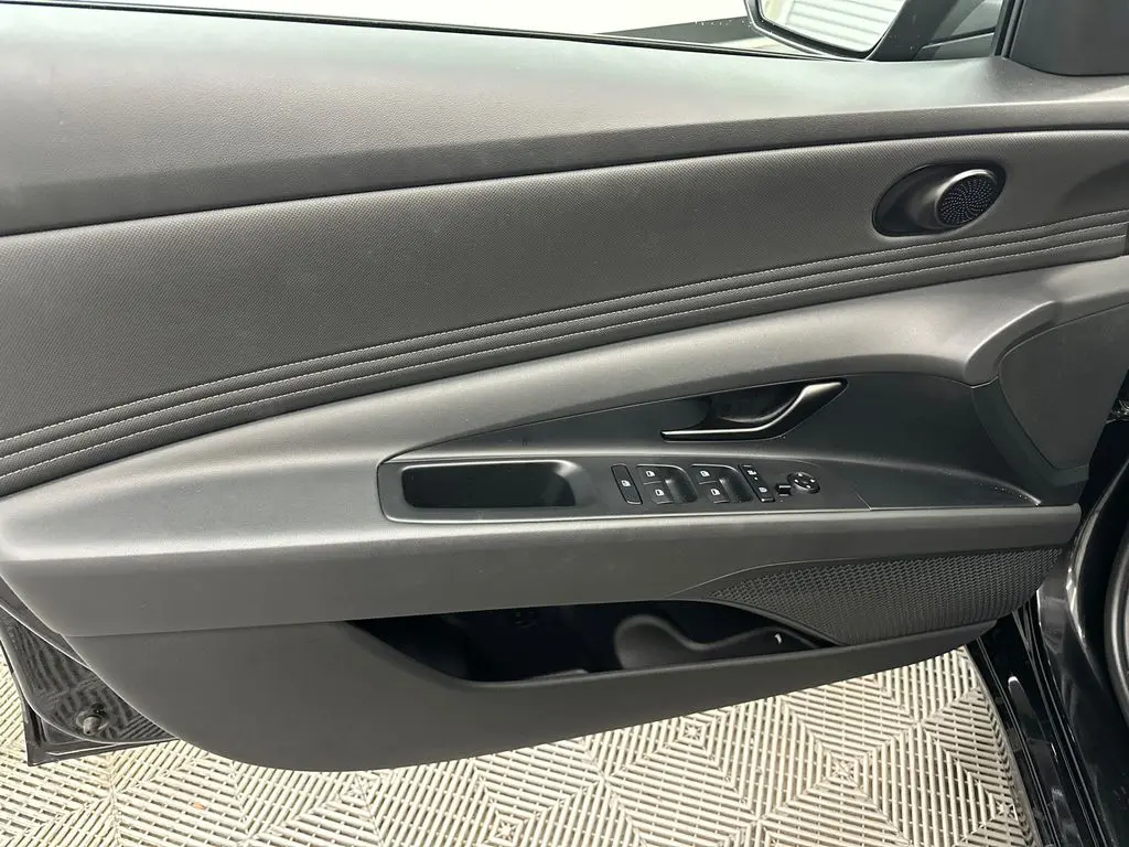 2026 Hyundai Elantra - $20,903