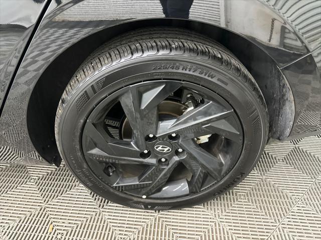 2026 Hyundai Elantra - $21,500
