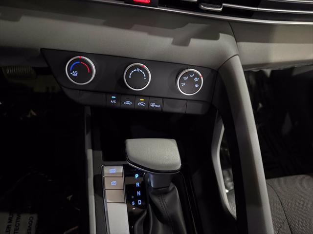 2026 Hyundai Elantra - $23,291
