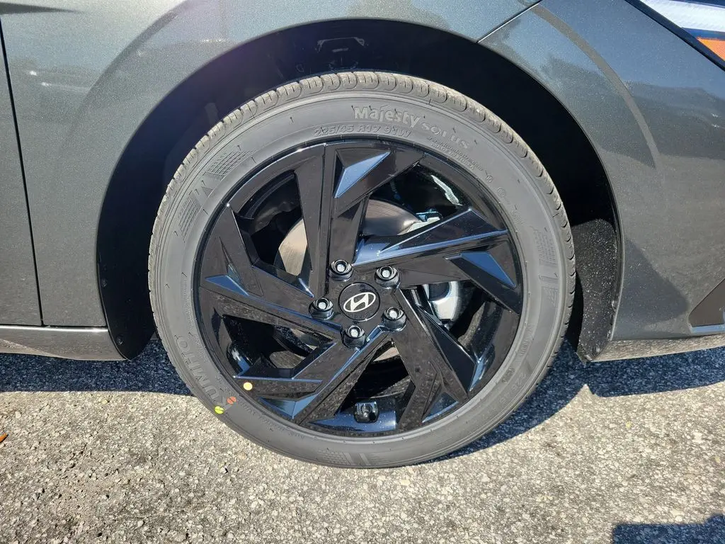 2026 Hyundai Elantra - $21,495