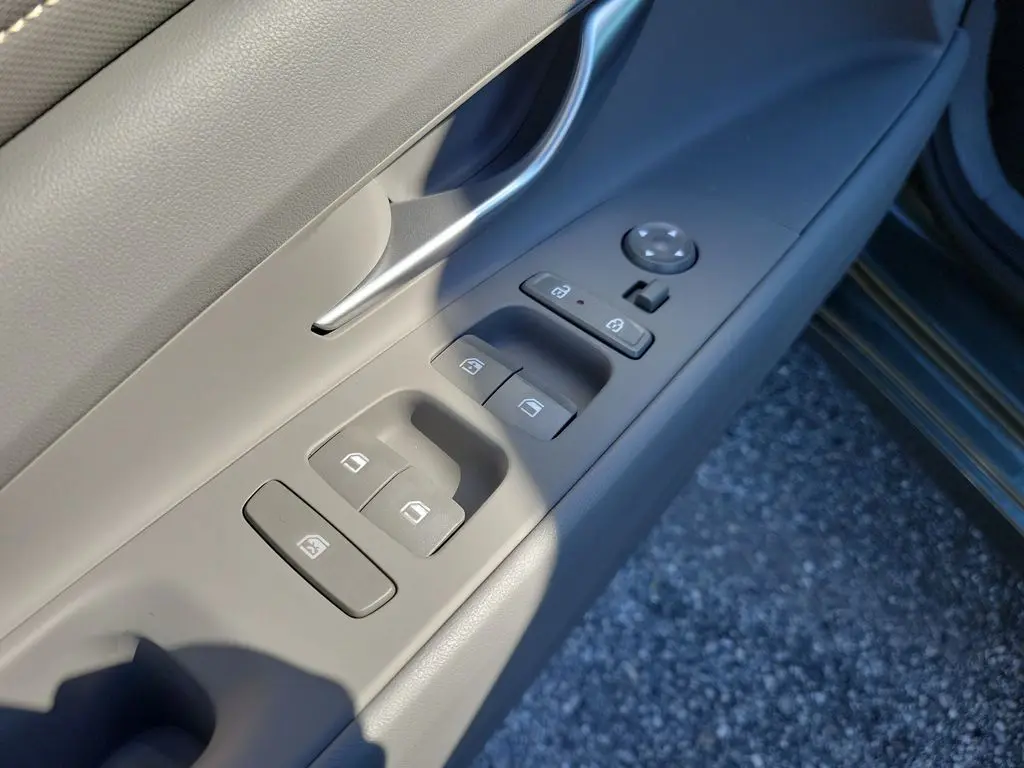 2026 Hyundai Elantra - $21,495