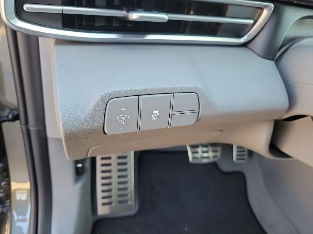2026 Hyundai Elantra - $21,495